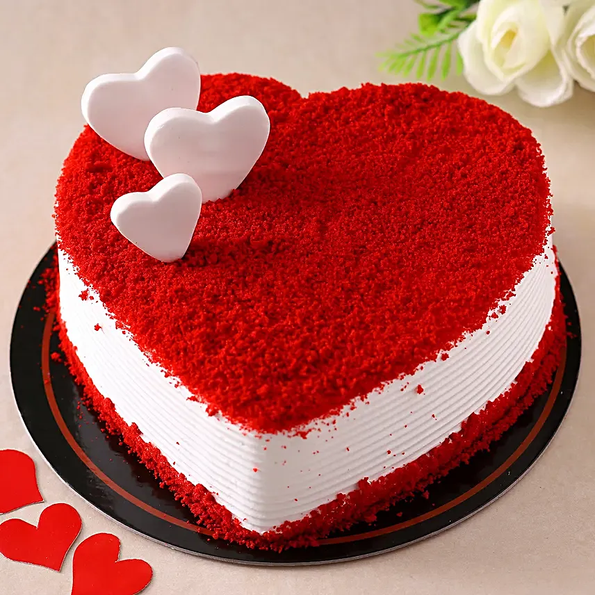 valentine s heart red velvet cake half kg_1