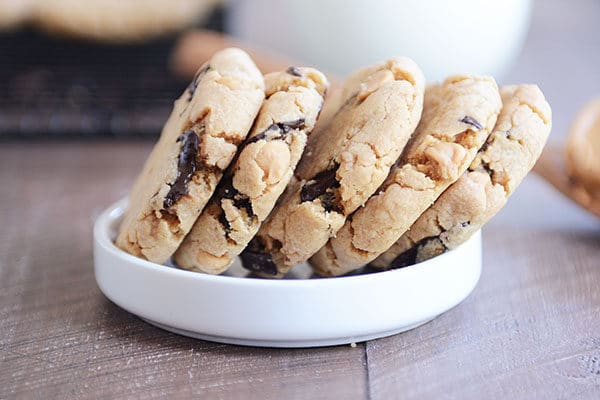 egg free pb chocolate chip cookies2 600x400 1